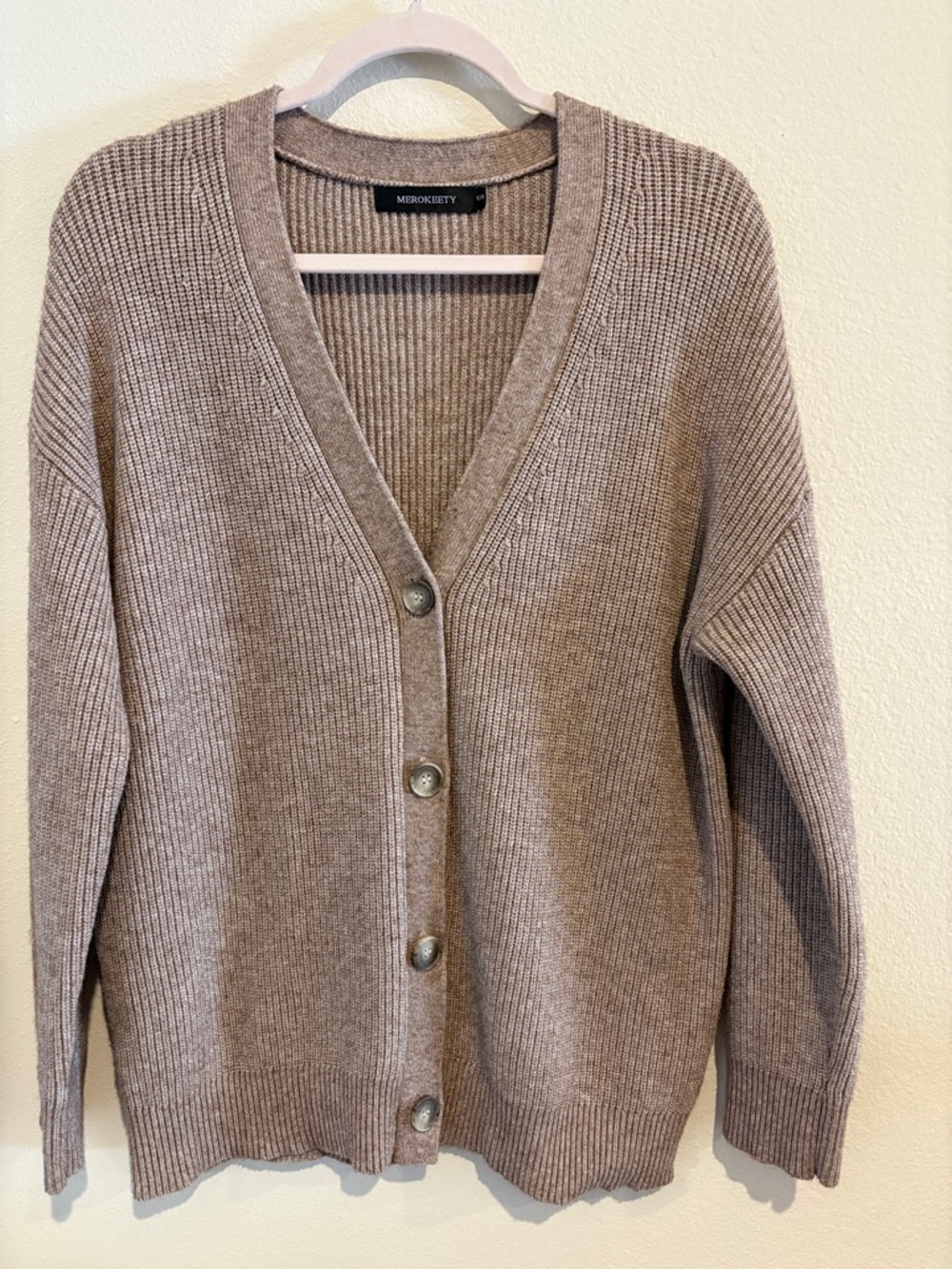 Knit Cardigan Sweater with Full length  sleeves
